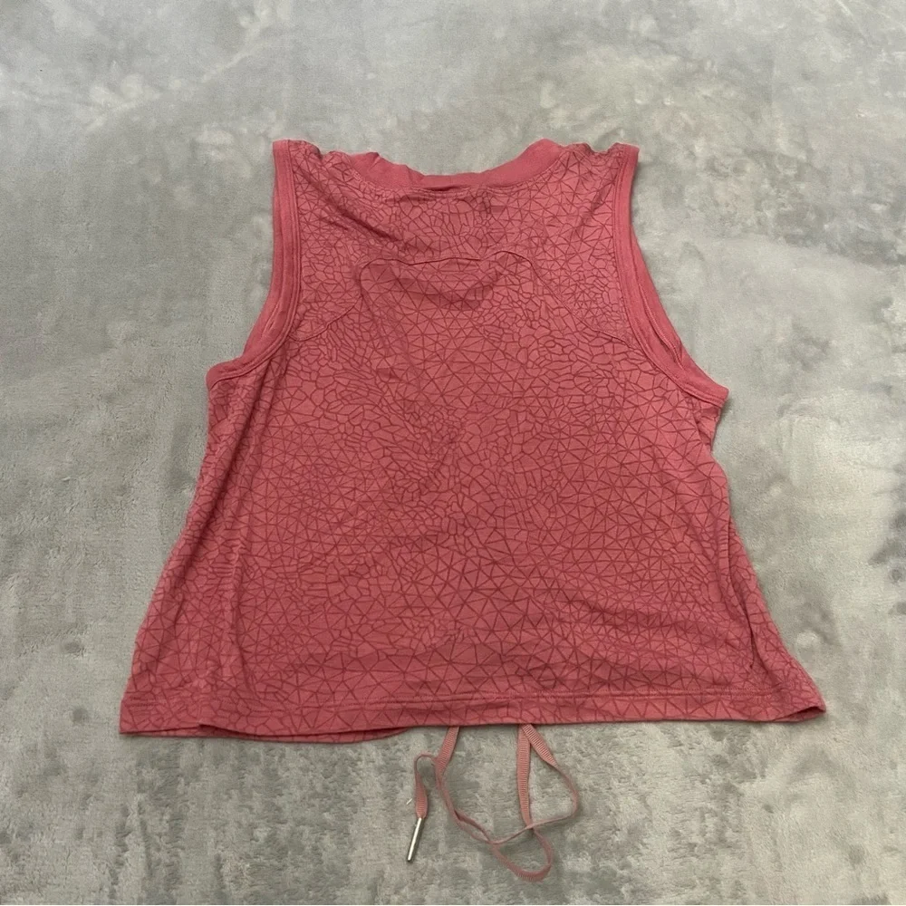 Lululemon Cinch Me Up Front Tank Top Veil Cherry Tint 3044
